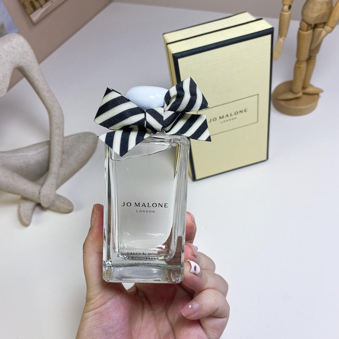 Jo Malone perfume